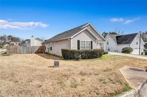 4870 Buchli Ln, Lithonia, GA 30038