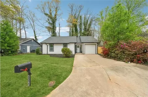 6035 Creekford Dr, Lithonia, GA 30058