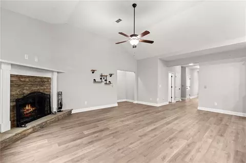 65 Academy St, Pendergrass, GA 30567 photo 12