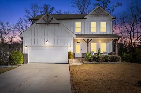 97 Brookstone Ct, Acworth, GA 30101