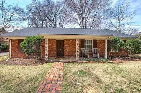 26 Cedar Ln, Cartersville, GA 30120
