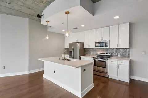44 Peachtree Pl NW #1523, Atlanta, GA 30309