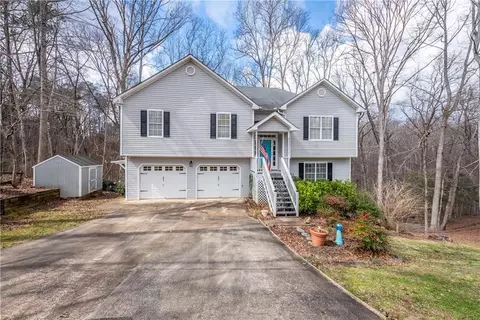 141 Apache Ridge Rd, Jasper, GA 30143