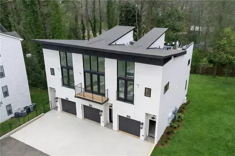 1169 Penny Ln, Atlanta, GA 30329