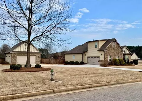 107 Feather Ln, Jackson, GA 30233 photo 2