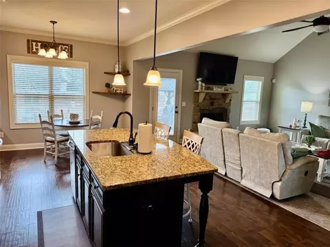 107 Feather Ln, Jackson, GA 30233 photo 9
