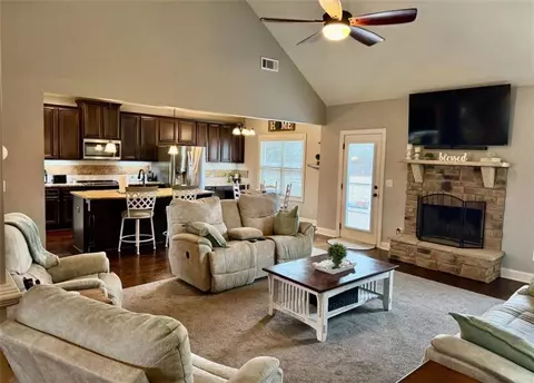 107 Feather Ln, Jackson, GA 30233 photo 14