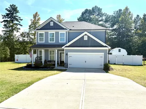 81 Boulder Dr, Toccoa, GA 30577 photo 2