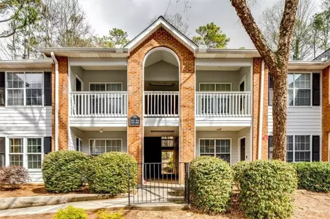 514 Streamside Dr #514, Roswell, GA 30076