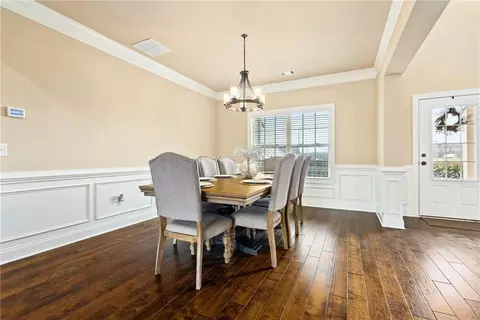 Dining - 760 Carl Davis Rd, Monroe, GA 30656 photo 1 of 2