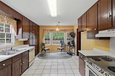 227 Pheasant Run SE, Rome, GA 30161 photo 4