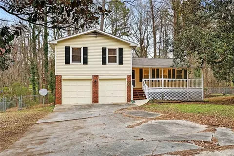 2648 Irene Cir, Duluth, GA 30096
