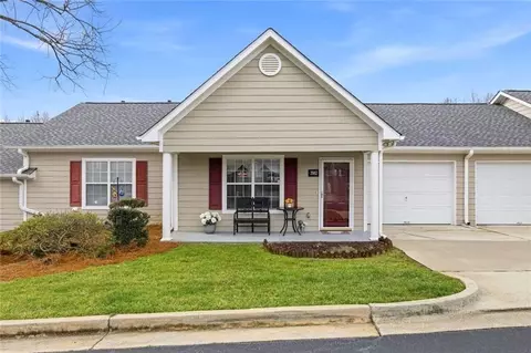 2982 Bentley Park Cir, Gainesville, GA 30504