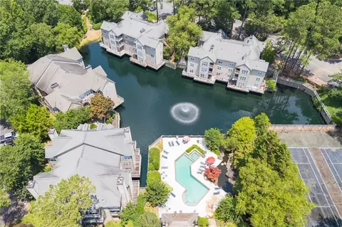 610 Mill Pond Dr, Smyrna, GA 30082