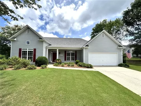 305 Hollybush Ct, Ball Ground, GA 30107