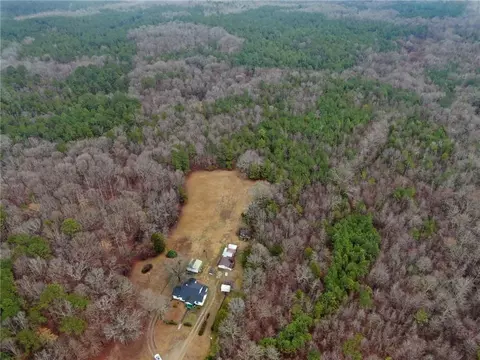 1702 Jones Ferry Rd, Elberton, GA 30635