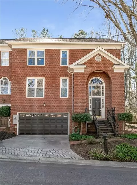 7155 Roswell Rd #16, Atlanta, GA 30328