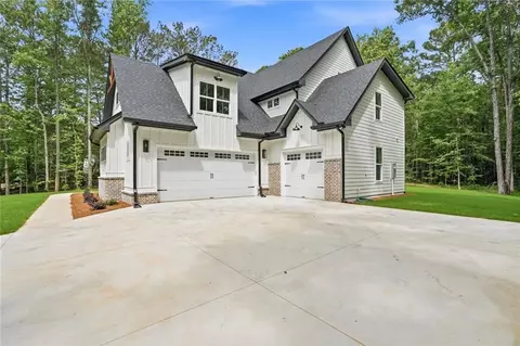 Exterior - 4013 Jersey Covington Rd, Covington, GA 30014 photo 5 of 13