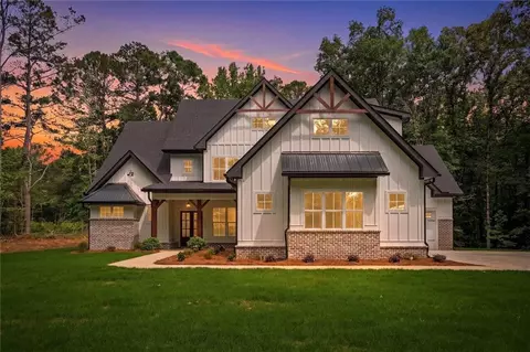 Exterior - 4013 Jersey Covington Rd, Covington, GA 30014 photo 9 of 13