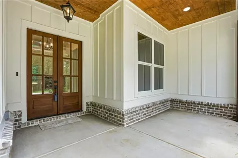 Exterior - 4013 Jersey Covington Rd, Covington, GA 30014 photo 3 of 13