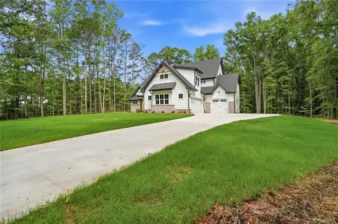 Exterior - 4013 Jersey Covington Rd, Covington, GA 30014 photo 2 of 13