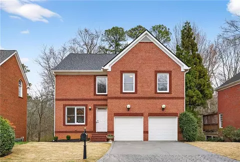 1926 Regency Cove Ct, Atlanta, GA 30341