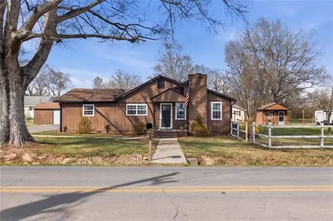 486 Back Penn Rd, Summerville, GA 30747