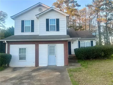 8973 Jimmy Lee Cir, Jonesboro, GA 30238