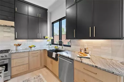 Kitchen - 3960 Clairmont Rd, Chamblee, GA 30341 photo 4 of 8