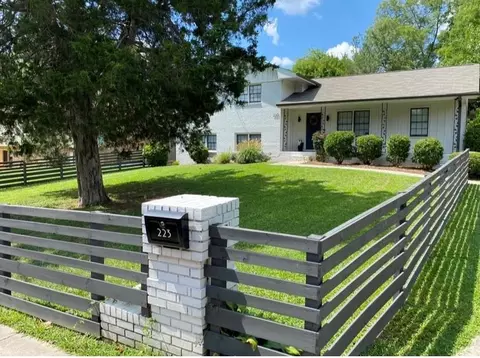 223 Fowler Cir NE, Marietta, GA 30060