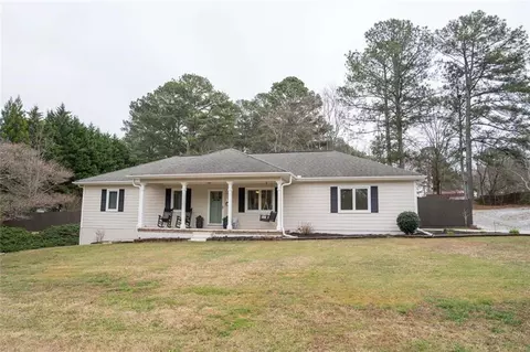 3689 N Sharon Church Rd, Loganville, GA 30052