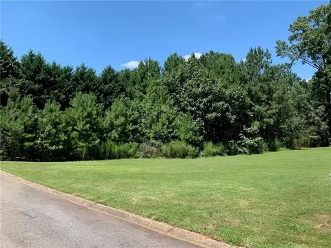 8141 Nesbit Ferry Rd, Atlanta, GA 30350