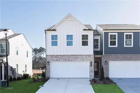 836 Leraes Way, Loganville, GA 30052