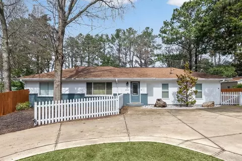 414 Charles Pl, Roswell, GA 30075