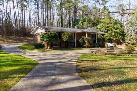 5075 Deen Rd, Marietta, GA 30066