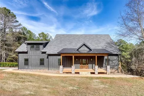 655 Sanctuary Dr, Blairsville, GA 30512