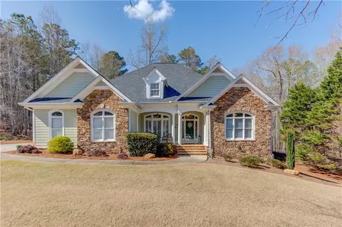 8012 Cypress Pt, Monroe, GA 30656 photo 2