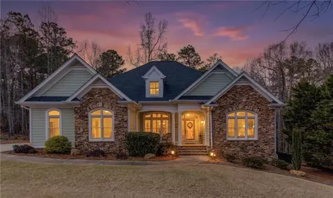 8012 Cypress Pt, Monroe, GA 30656