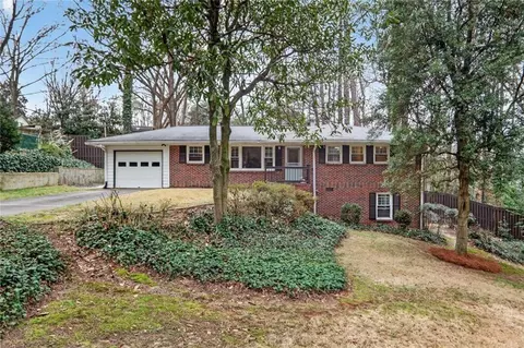 2560 Skyland Trl NE, Atlanta, GA 30319
