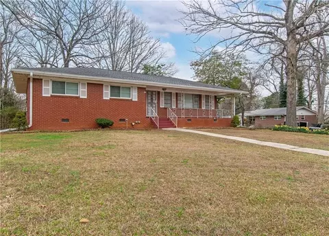 656 Bolton Rd NW, Atlanta, GA 30331