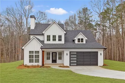 176 Paige St, Dallas, GA 30132