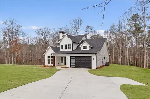 176 Paige St, Dallas, GA 30132