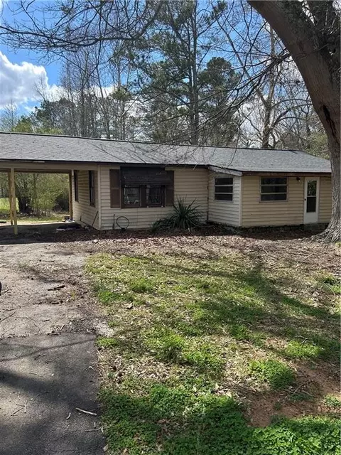 355 Whitfield Dr, Dallas, GA 30132