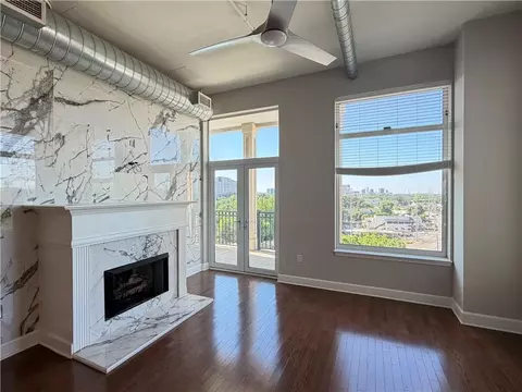 3820 Roswell Rd NE #902, Atlanta, GA 30342