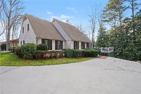 1445 Jay Ct, Snellville, GA 30078