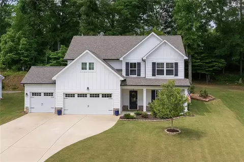 197 Stafford Ln, Villa Rica, GA 30180