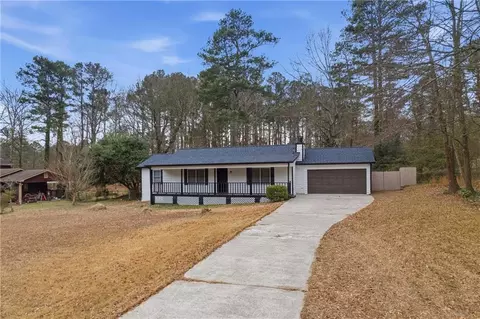 46 Stone Wood Ln, Lawrenceville, GA 30046