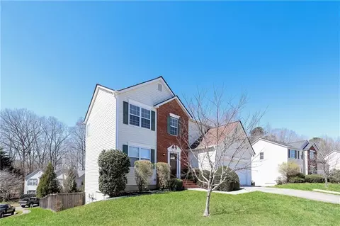2904 Jasmine Brook Ct, Dacula, GA 30019 photo 3