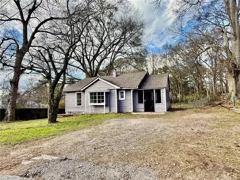41 Osborne Rd SE, Marietta, GA 30008