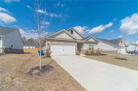Exterior - 3934 Saddle Bag Ct, Dacula, GA 30019 photo 4 of 9
